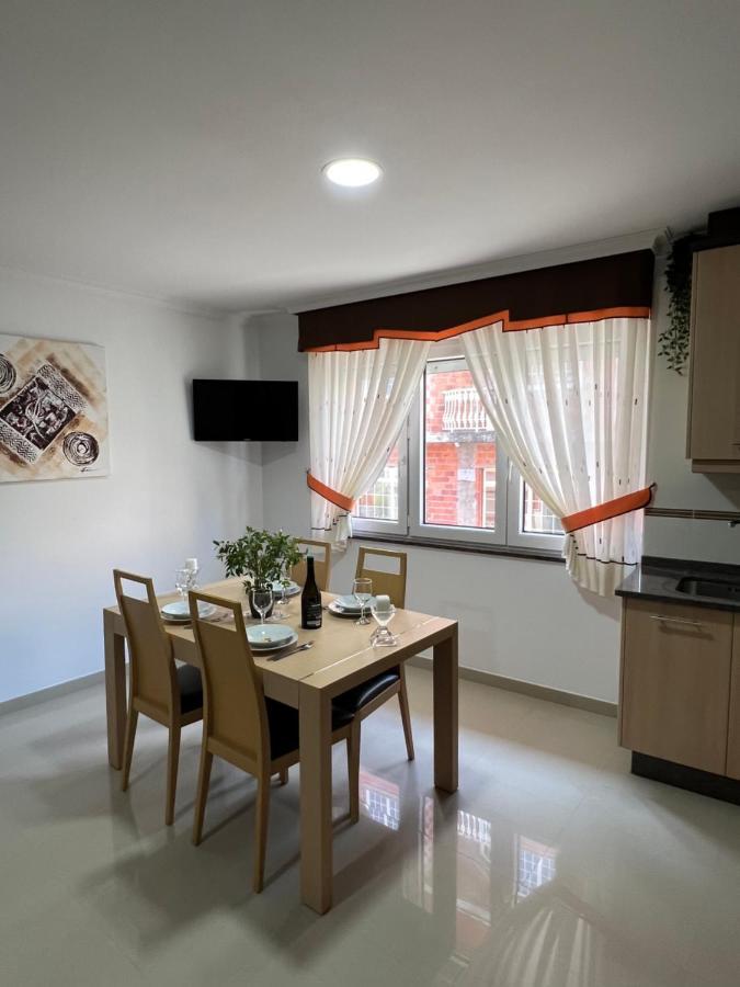 Apartamentos Maria De Lucia - Piso A Arou Exteriör bild